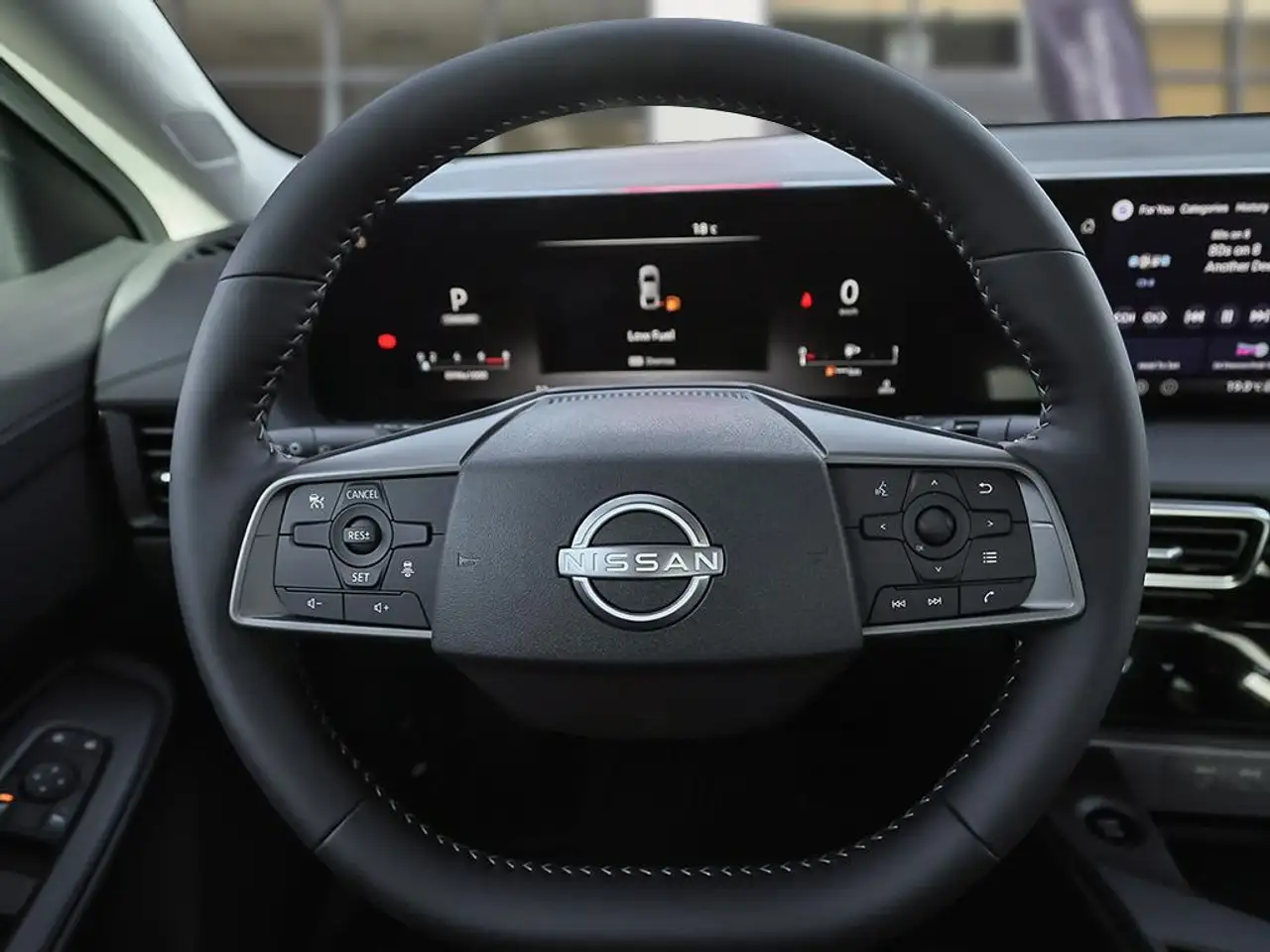 Nissan Sentra снимка Nissan Sentra
