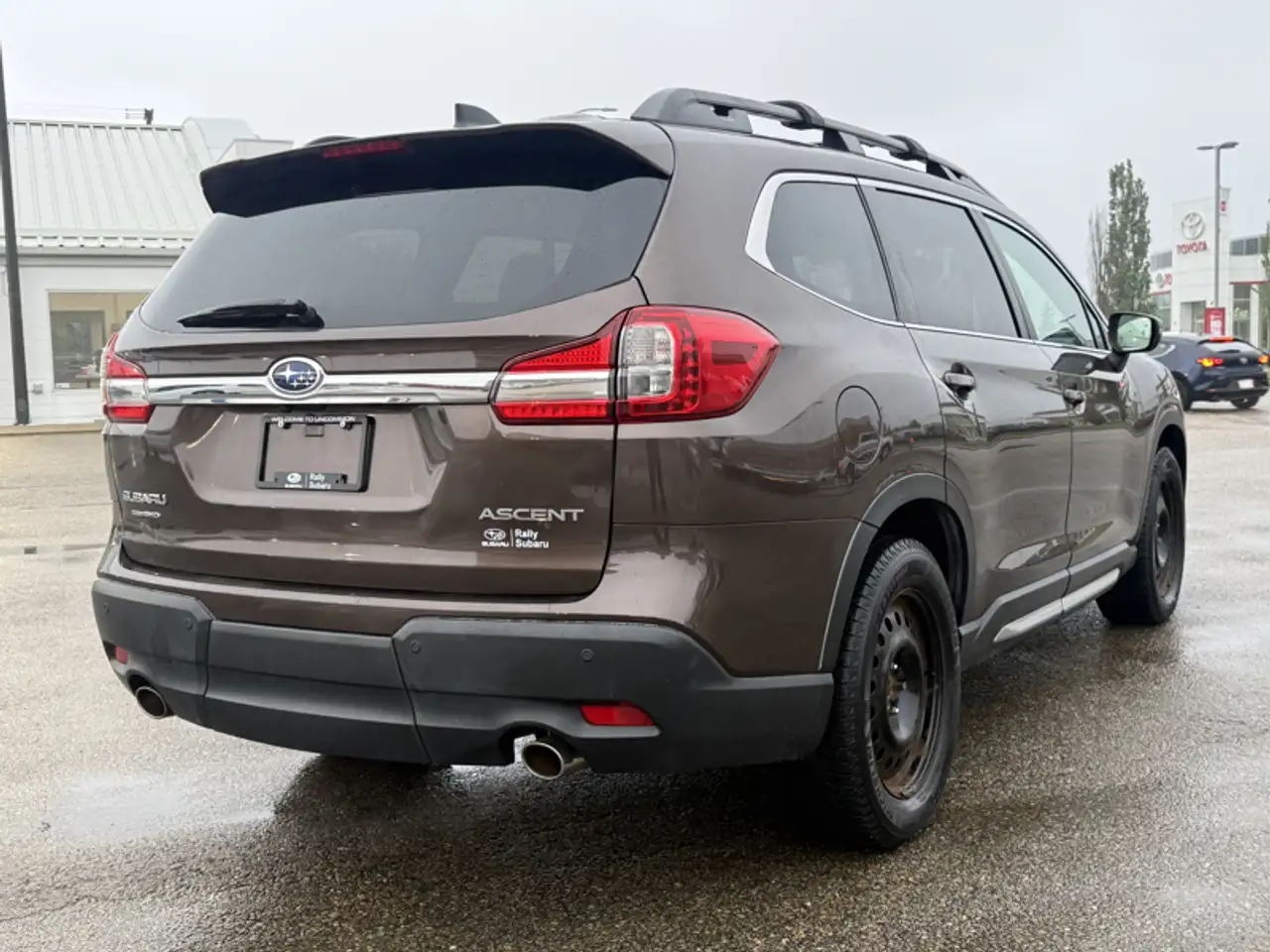 Subaru Ascent снимка Subaru Ascent