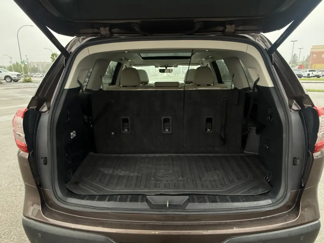 Subaru Ascent снимка Subaru Ascent