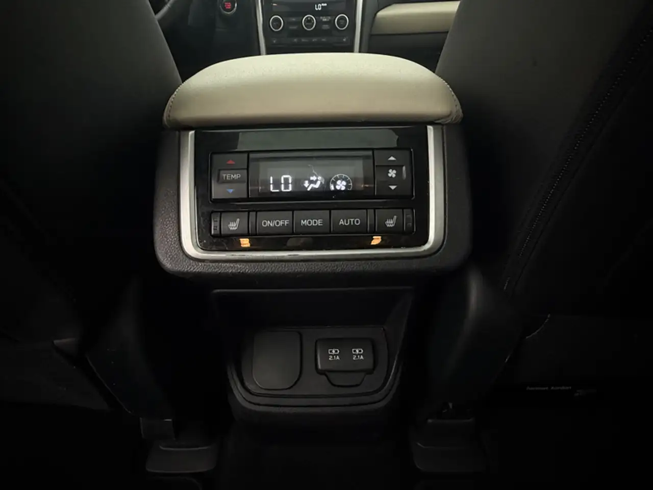 Subaru Ascent снимка Subaru Ascent