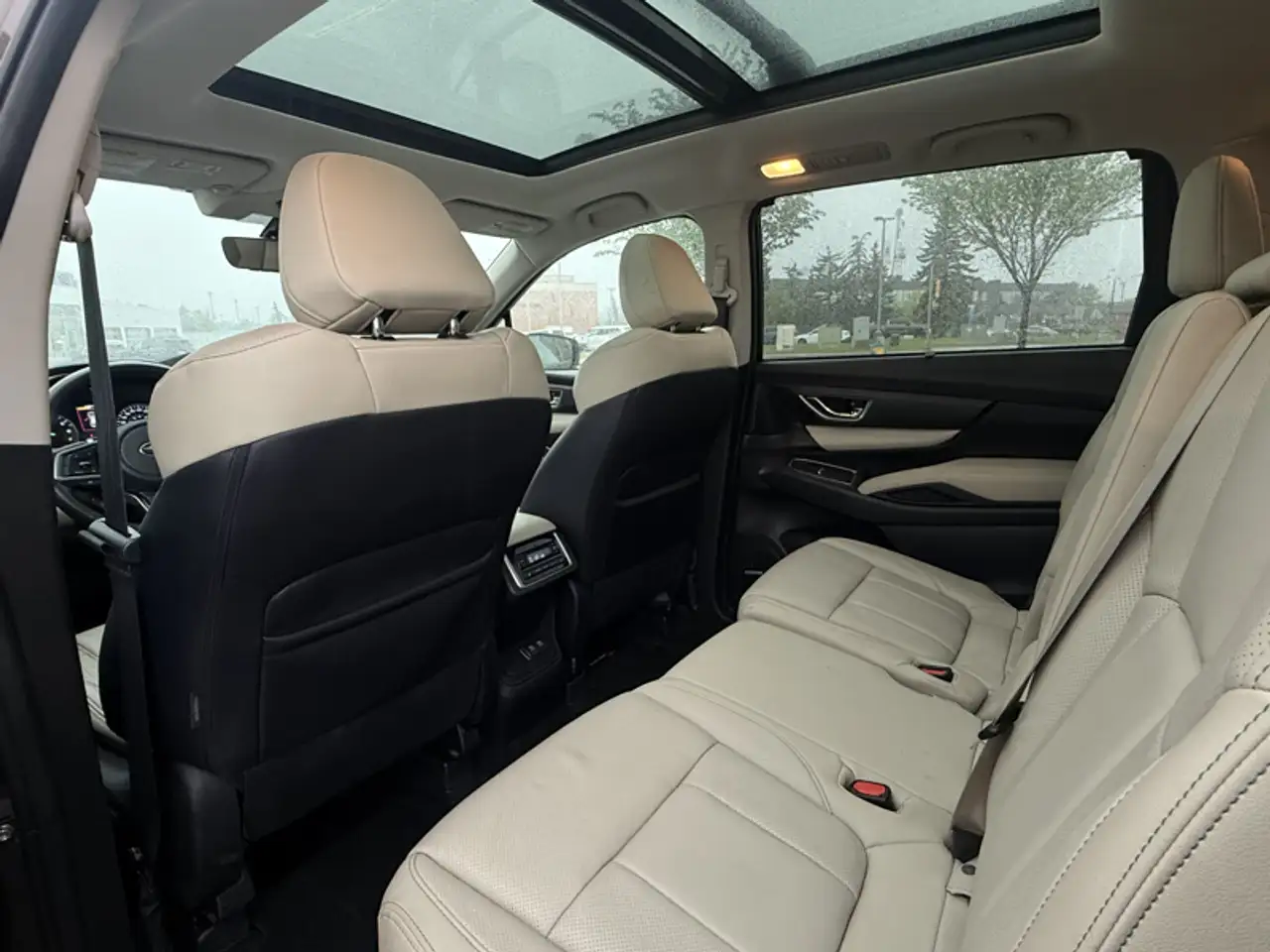 Subaru Ascent снимка Subaru Ascent