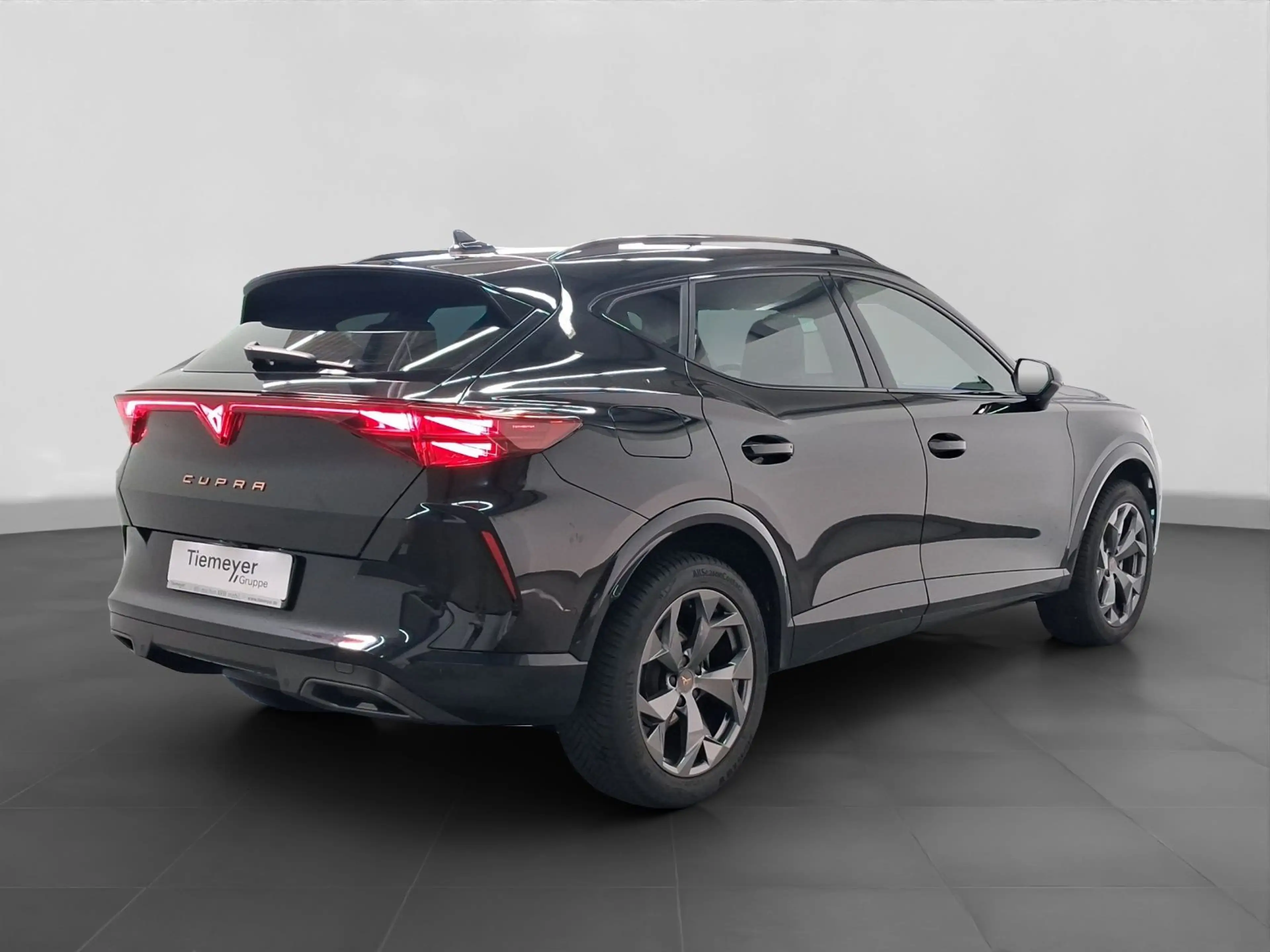 CUPRA Formentor 2.0 TDI DSG SENNHEISER NAVI 360° — photo 3