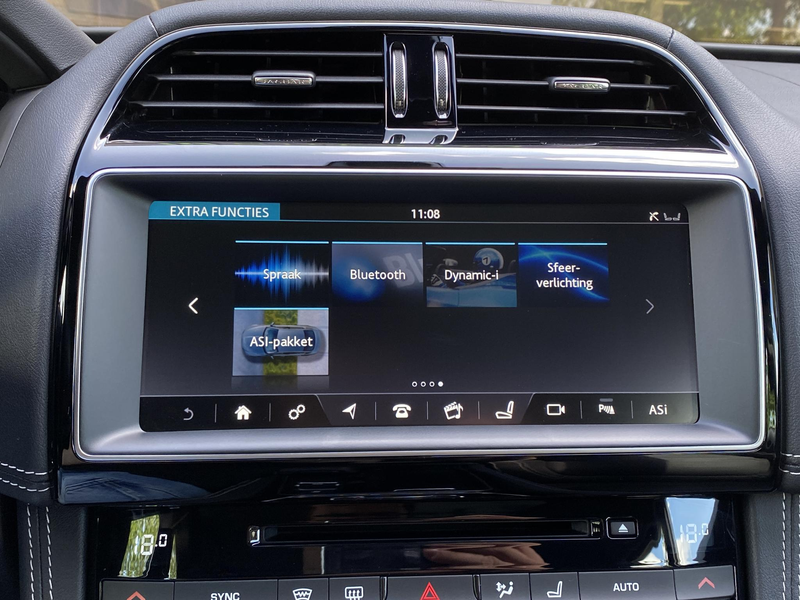 Jaguar F-Pace 3.0 S AWD 30d | Stoelventilatie + Verwarming | Pan — photo 37