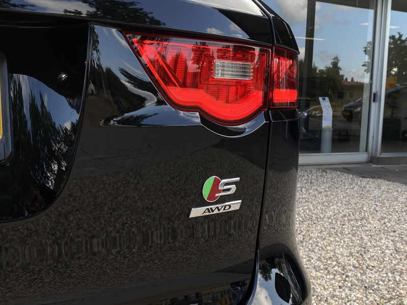 Jaguar F-Pace 3.0 S AWD 30d | Stoelventilatie + Verwarming | Pan — photo 16