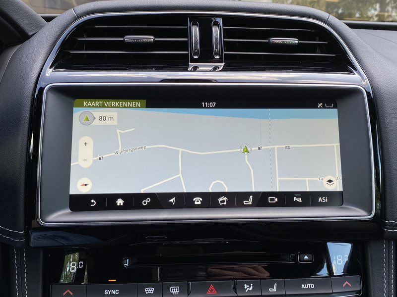 Jaguar F-Pace 3.0 S AWD 30d | Stoelventilatie + Verwarming | Pan — photo 34