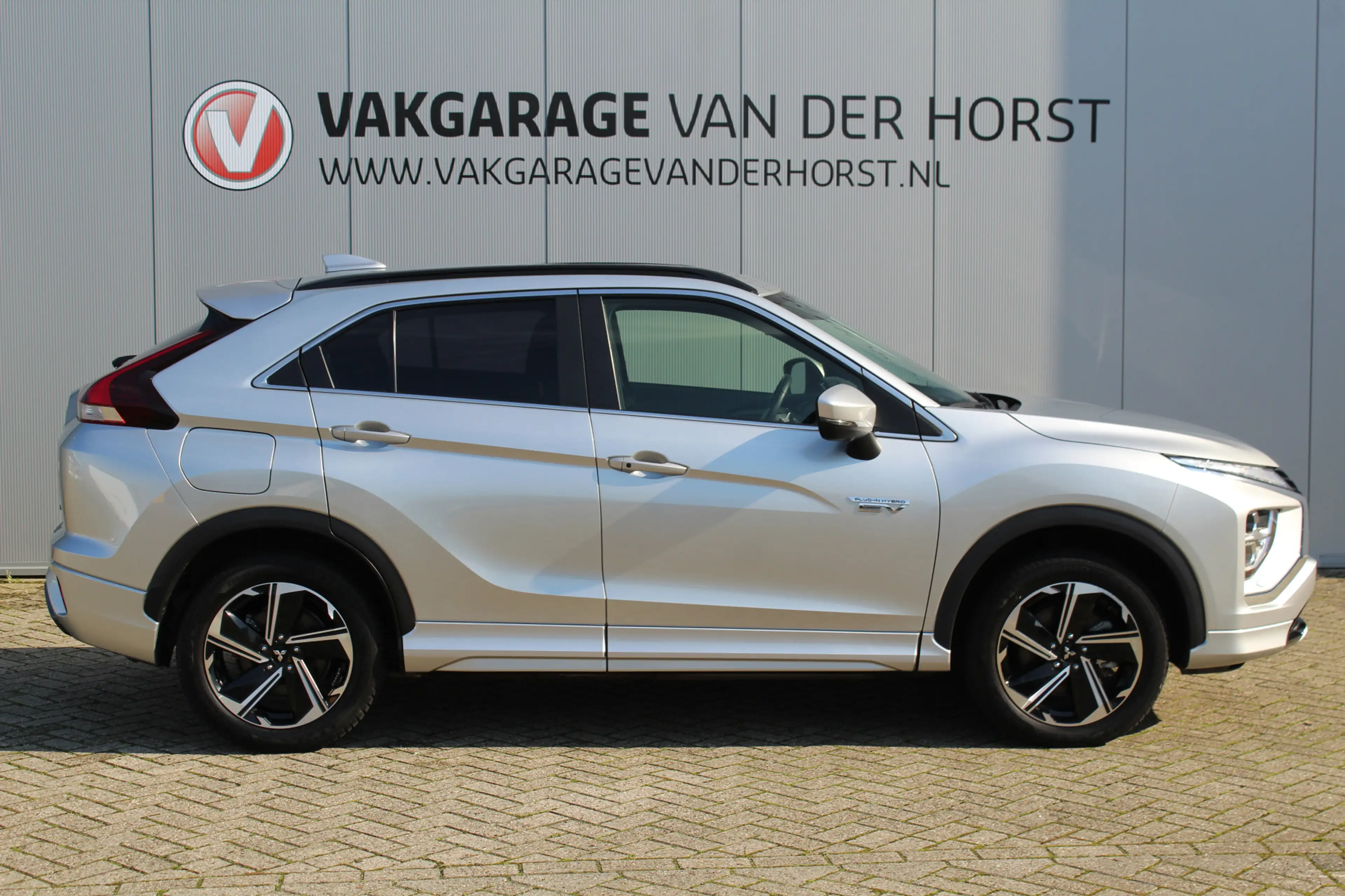 Mitsubishi Eclipse Cross 2.4-188pk PHEV 'Instyle'. Zeer nette en luxe Mitsu — photo 8