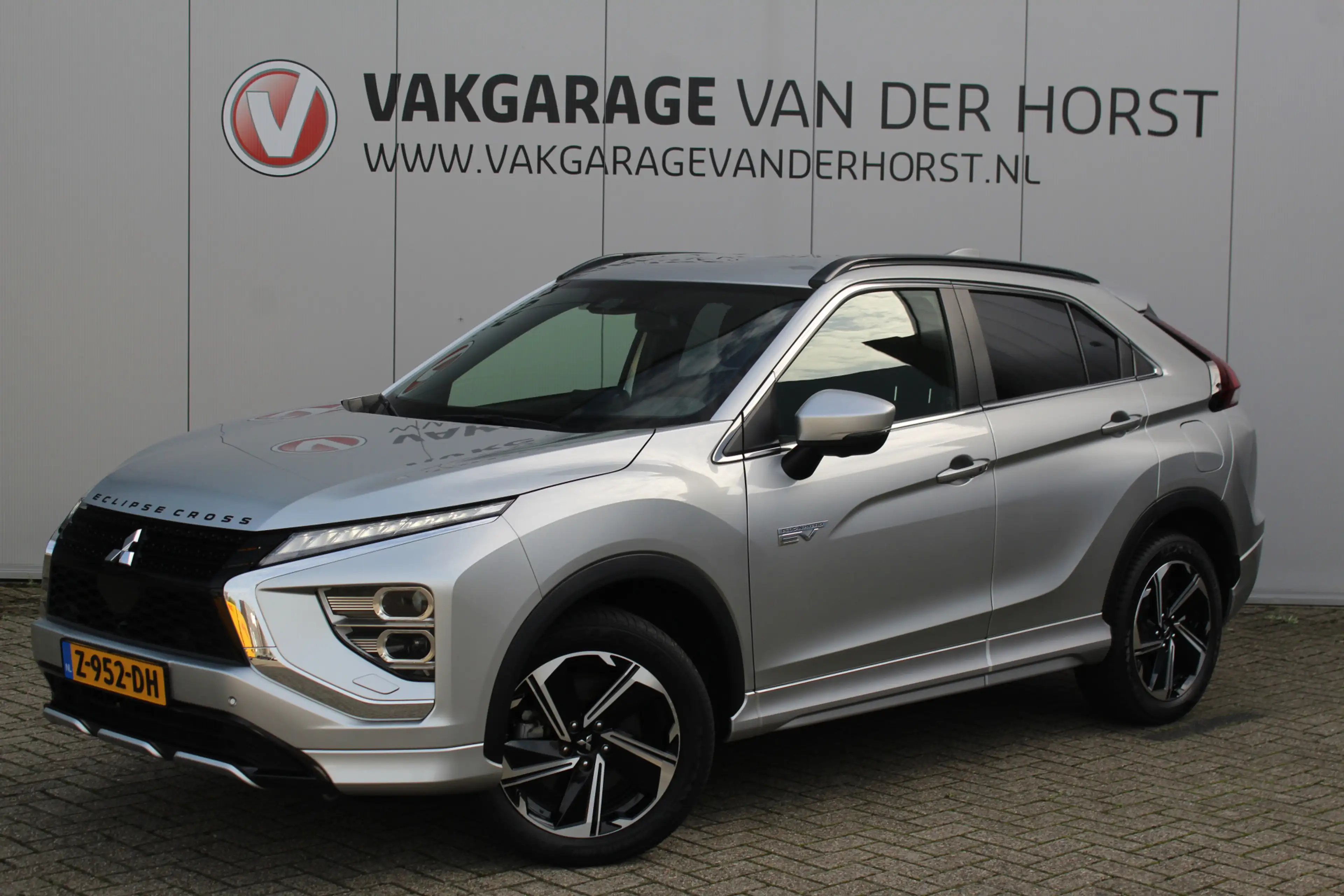 Mitsubishi Eclipse Cross 2.4-188pk PHEV 'Instyle'. Zeer nette en luxe Mitsu — photo 17