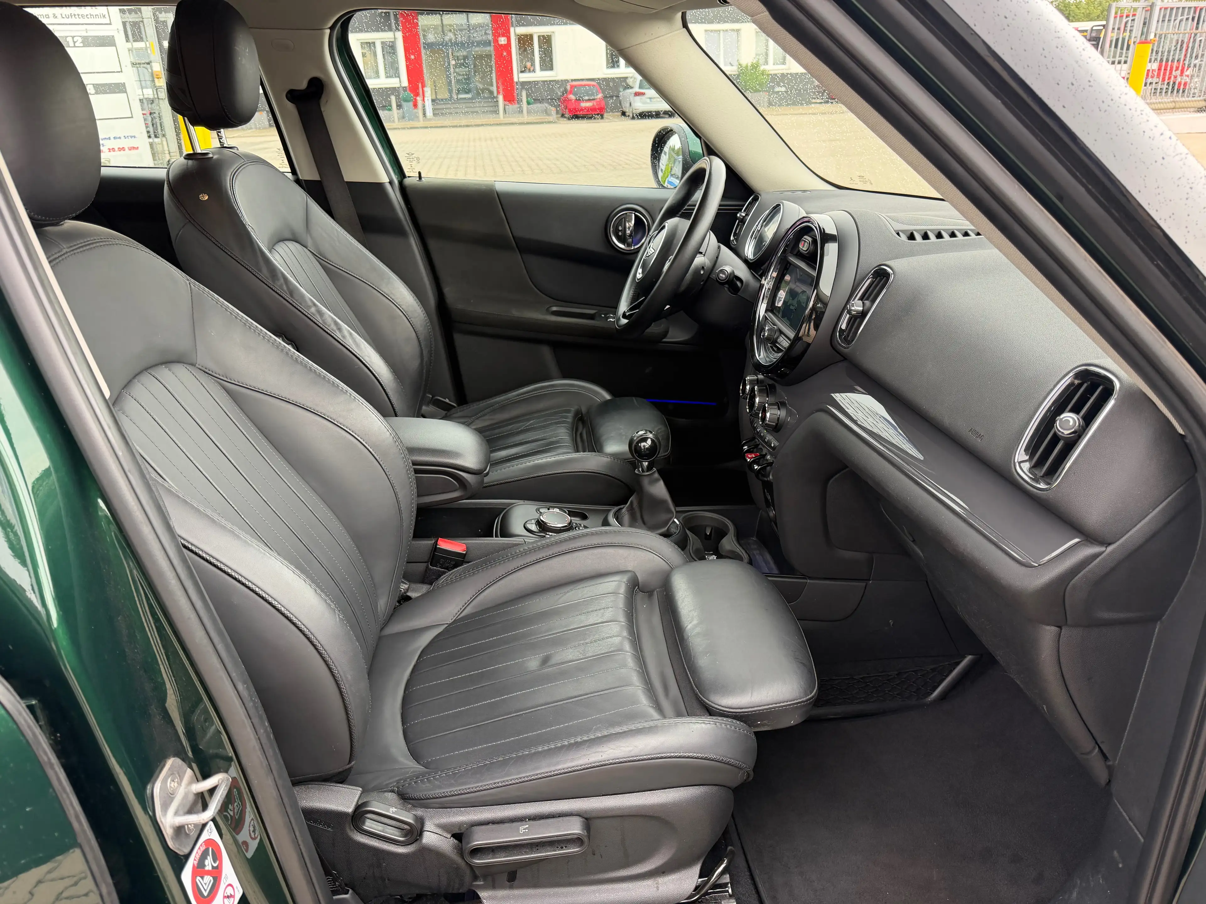 MINI Cooper D Countryman Cooper D Navi — photo 14