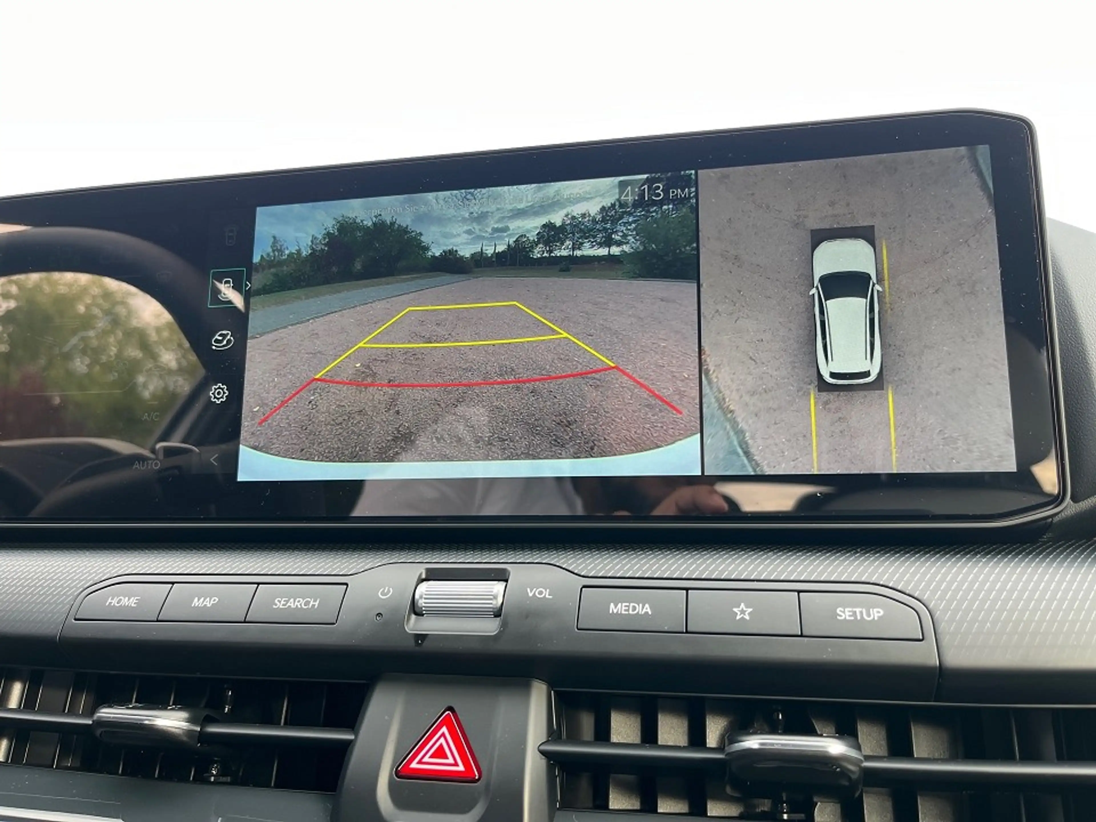 Kia K4 SW 1.6T DCT7 GT-Line Sitzpaket Navi Sound HUD 360 — photo 9