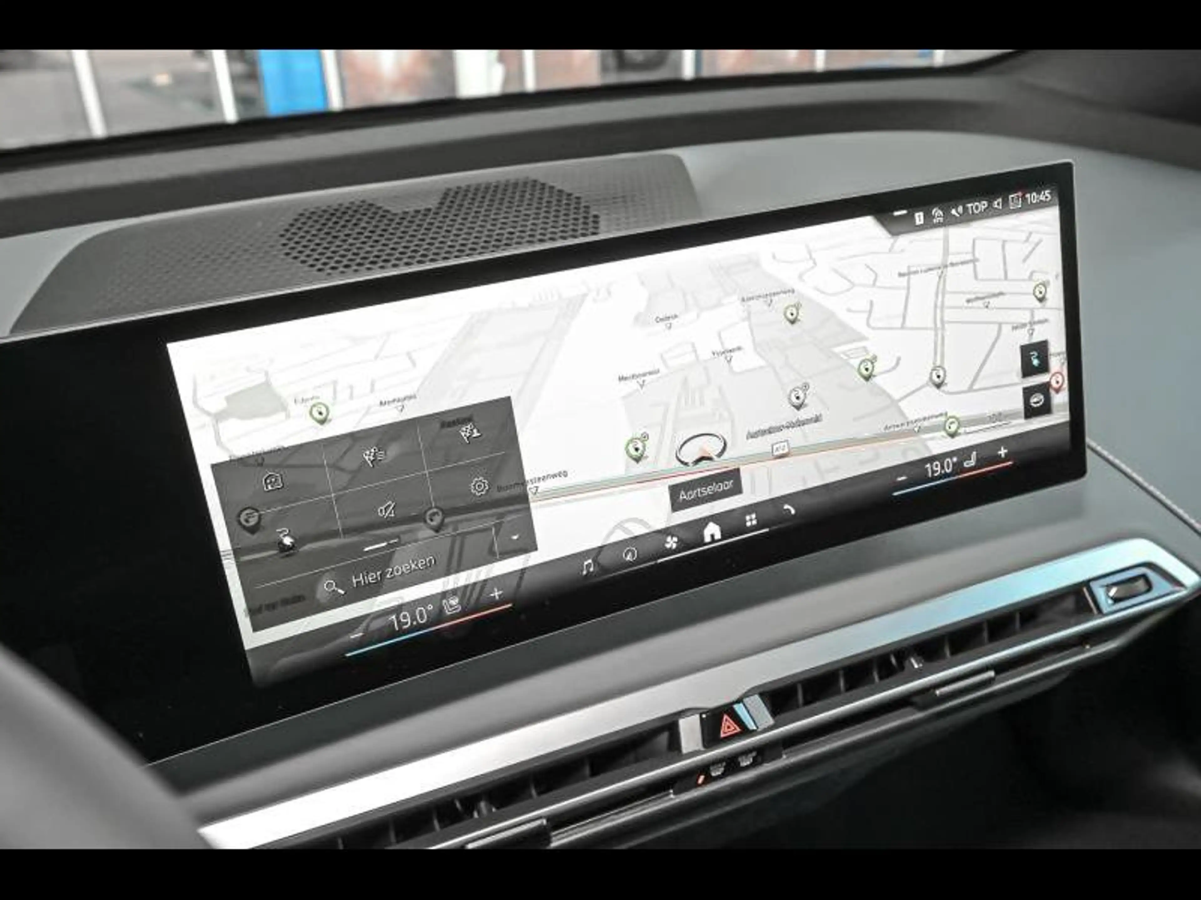 BMW iX xDrive60 M SPORTPAKKET PRO — photo 13