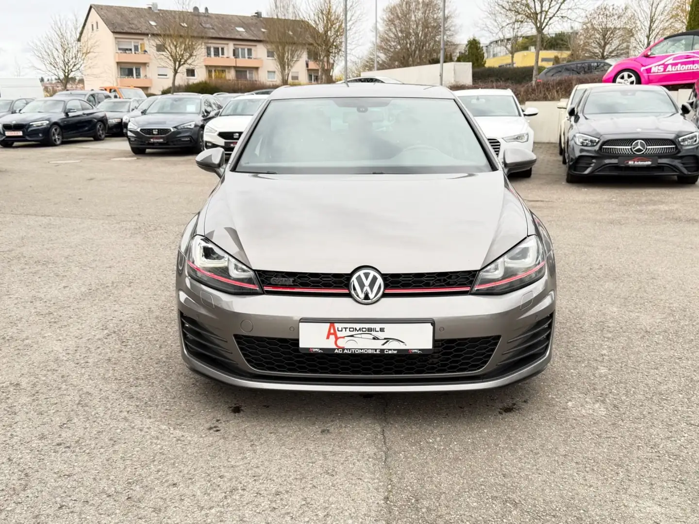 Volkswagen Golf 2.0TSI DSG GTI BMT LED_KLIMAUT_PDC_SITZHZ Grau - 2