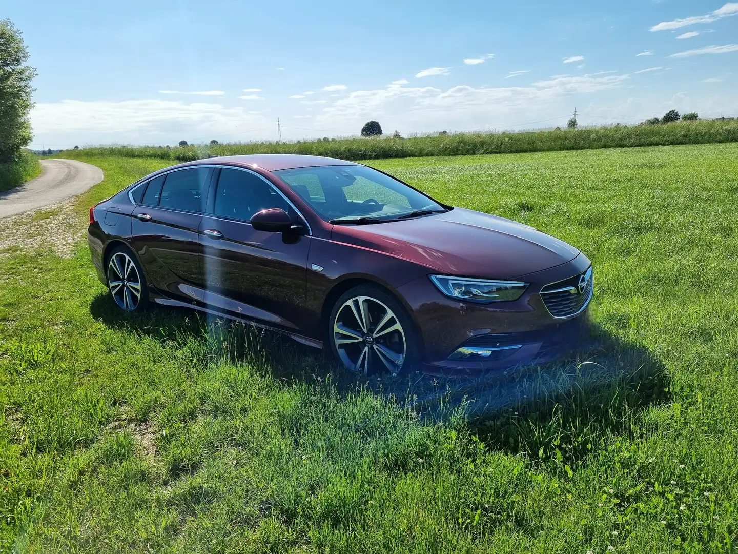 Opel Insignia Insignia Grand Sport 2.0 Diesel 4x4 Ultimate Exclu Hnědá - 1