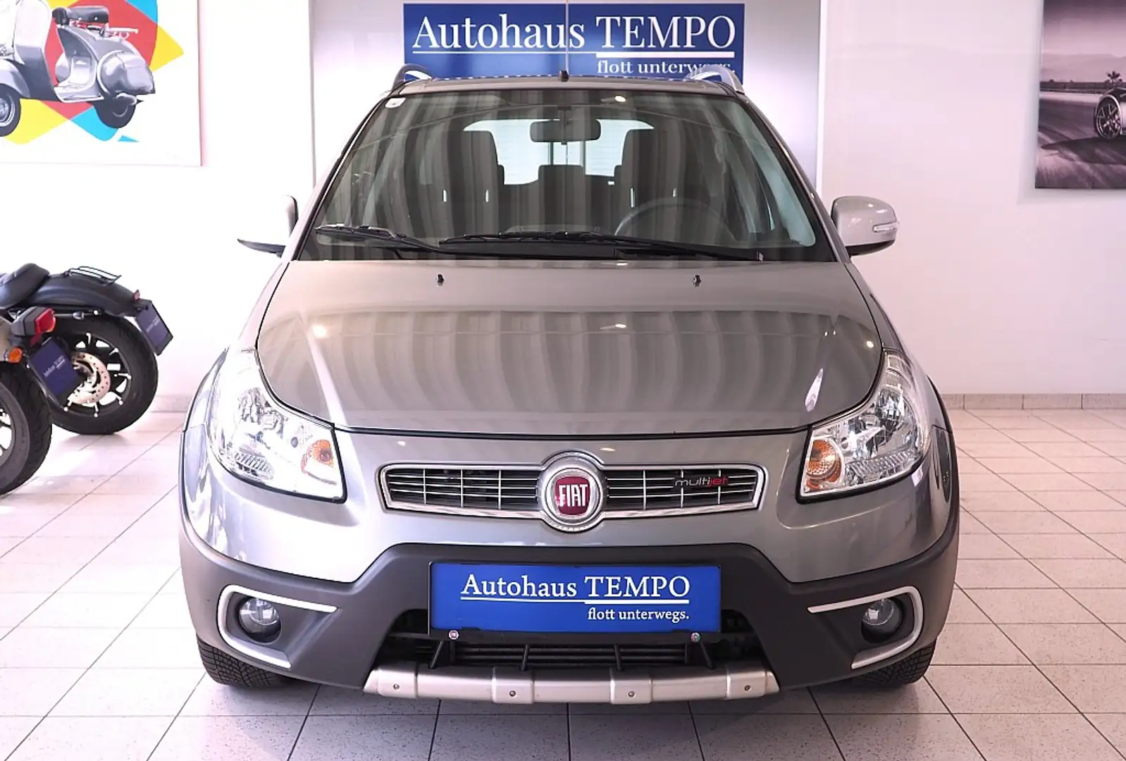 Fiat Sedici 2,0 Multijet 135 Emotion --Zuschaltbarer Allrad... Gris - 2