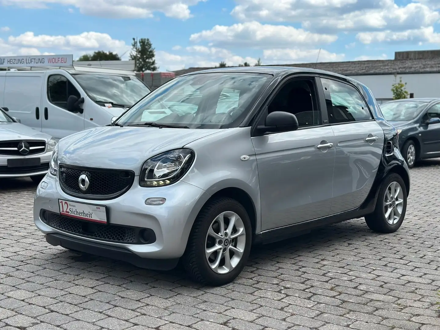 smart forFour Electric Drive / EQ Garantie*Klimaauto* Schwarz - 1