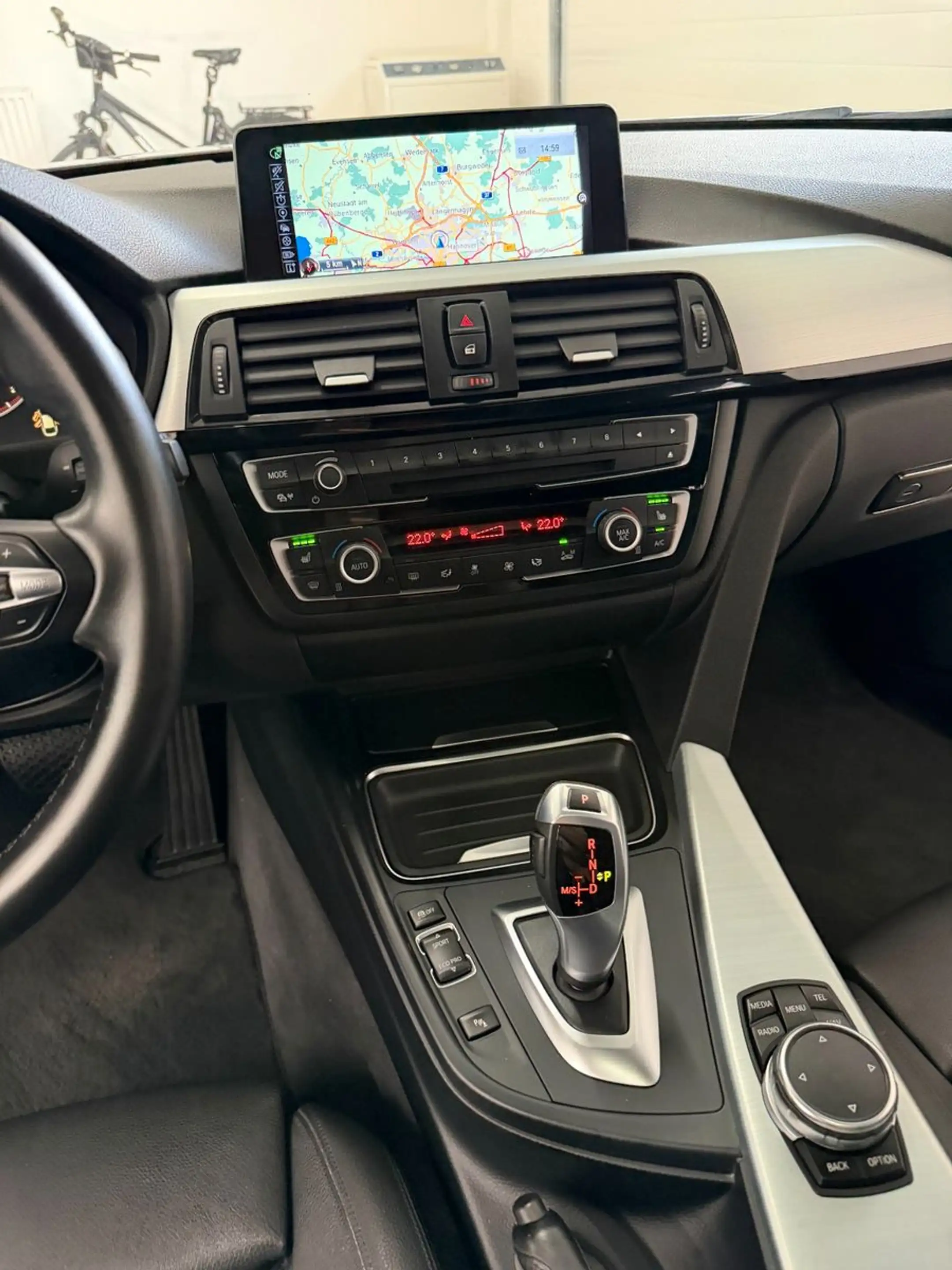 BMW 420 420i Aut. M Sport G-Dach Head-Up Leder Kamera 1H — photo 10