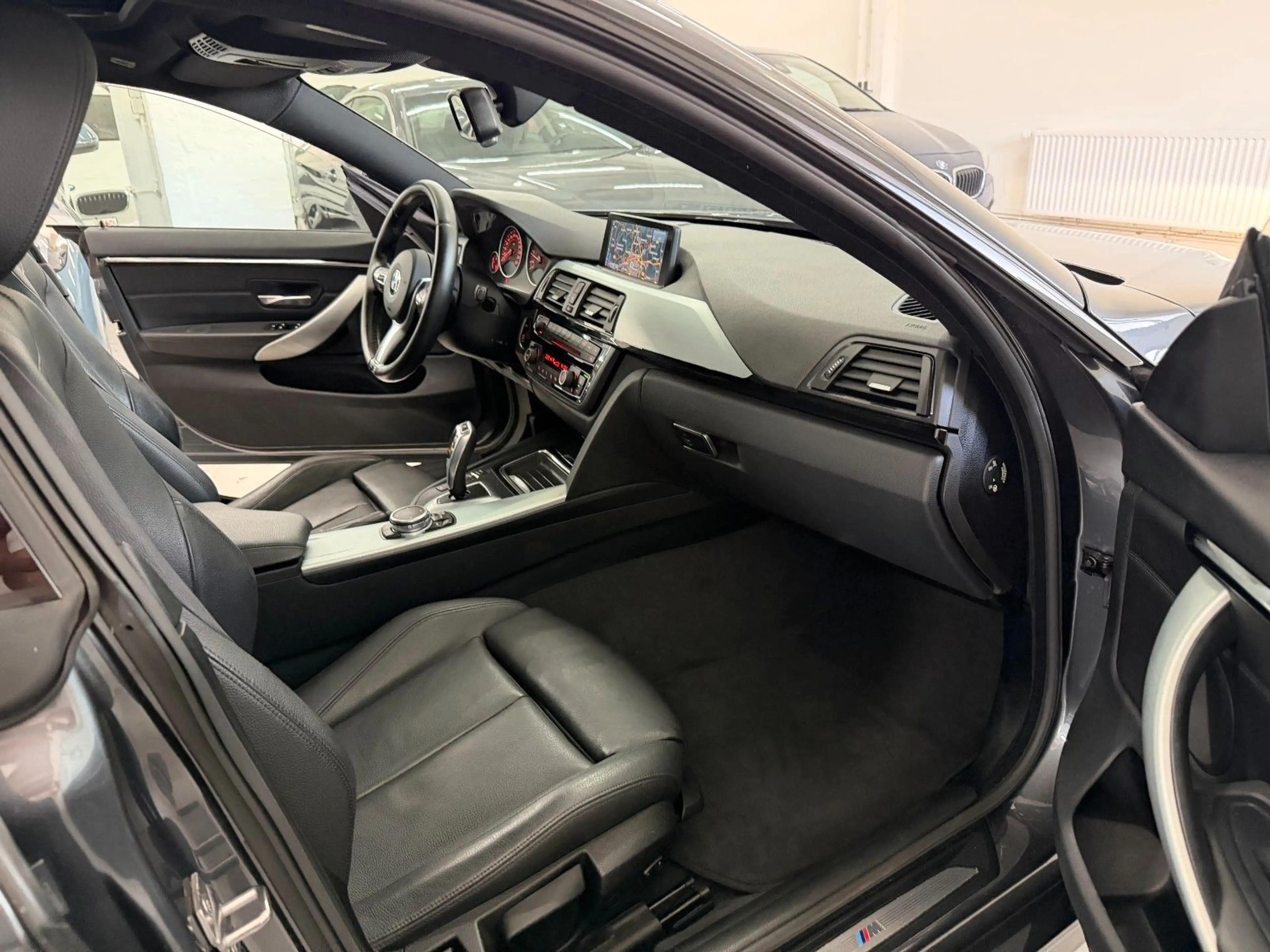 BMW 420 420i Aut. M Sport G-Dach Head-Up Leder Kamera 1H — photo 15