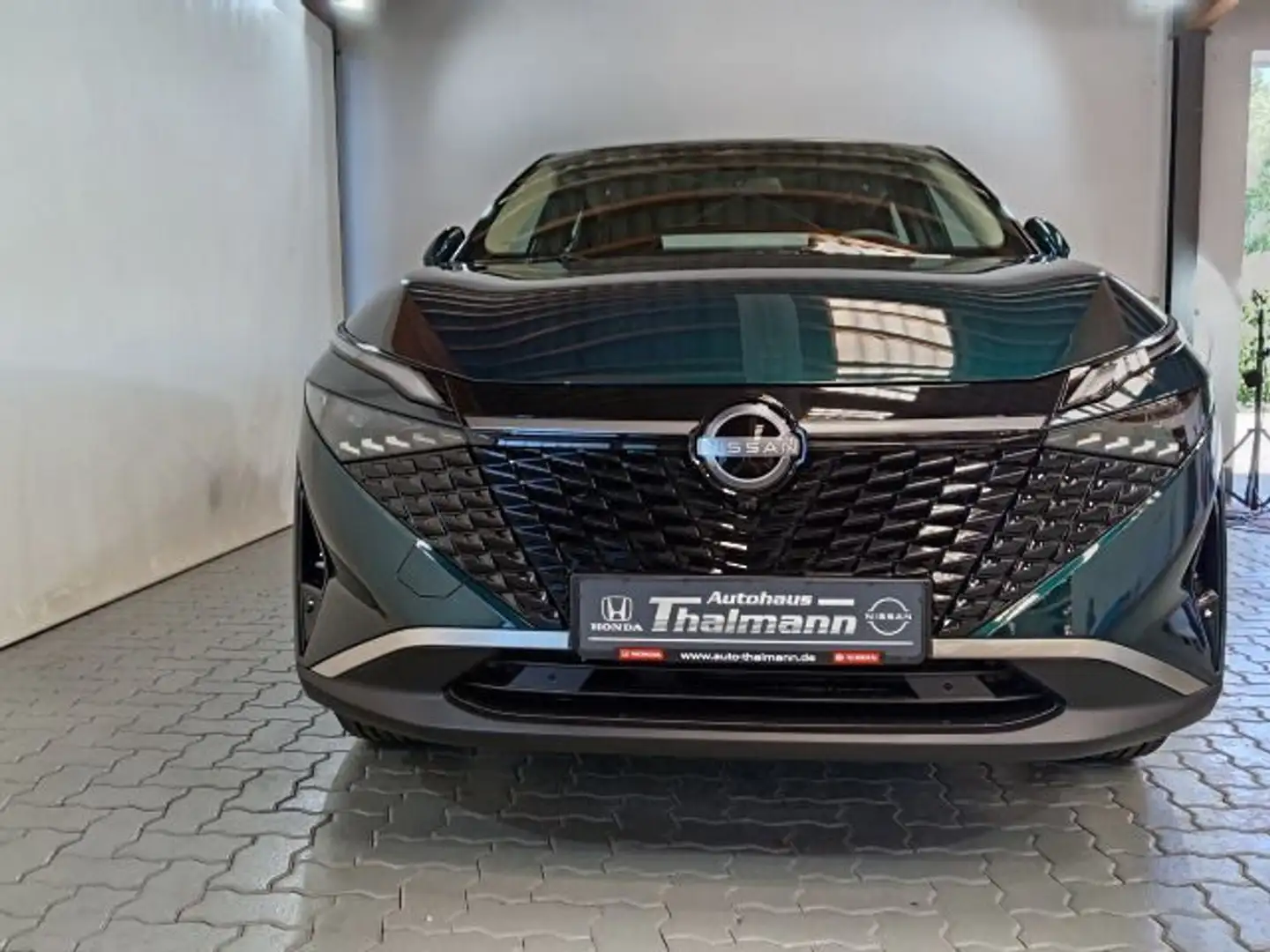 Nissan Qashqai 1.3 DIG-T MHEV Acenta Navi, Winter-Paket Grün - 2