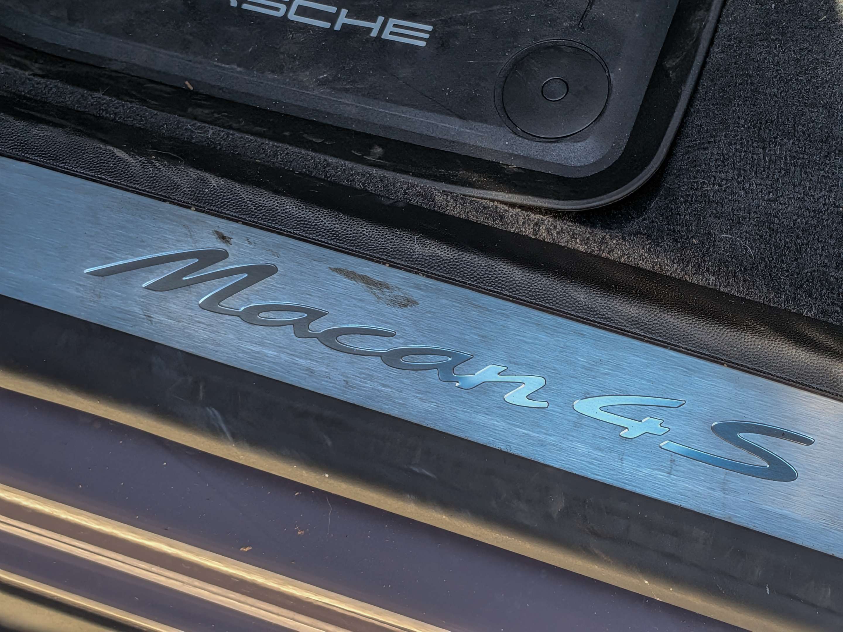 2025 Porsche Macan Electric 4S AWD thumb 20