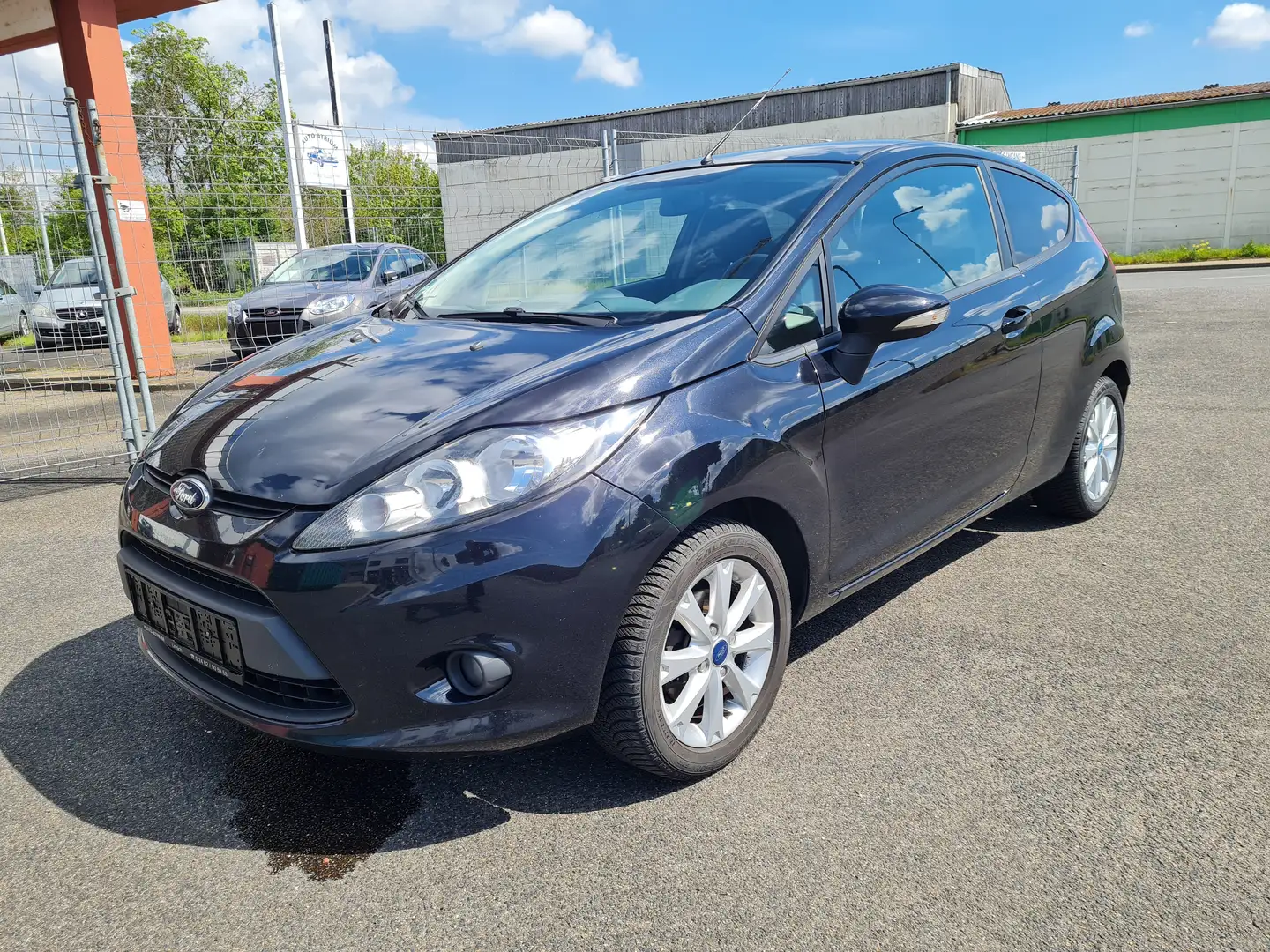 Ford Fiesta 1.25 Trend Schwarz - 2