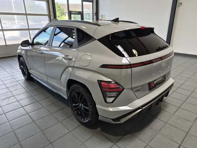 Hyundai Kona view 4