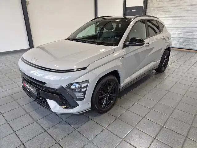 Hyundai Kona view 3