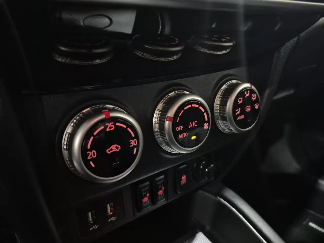 Mitsubishi RVR снимка Mitsubishi RVR