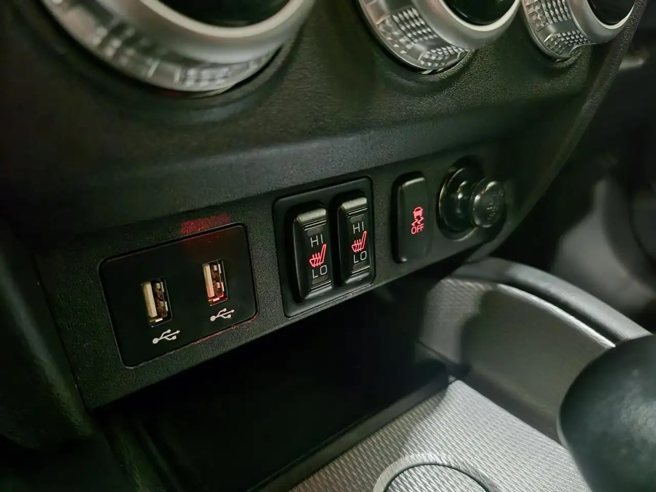 Mitsubishi RVR снимка Mitsubishi RVR