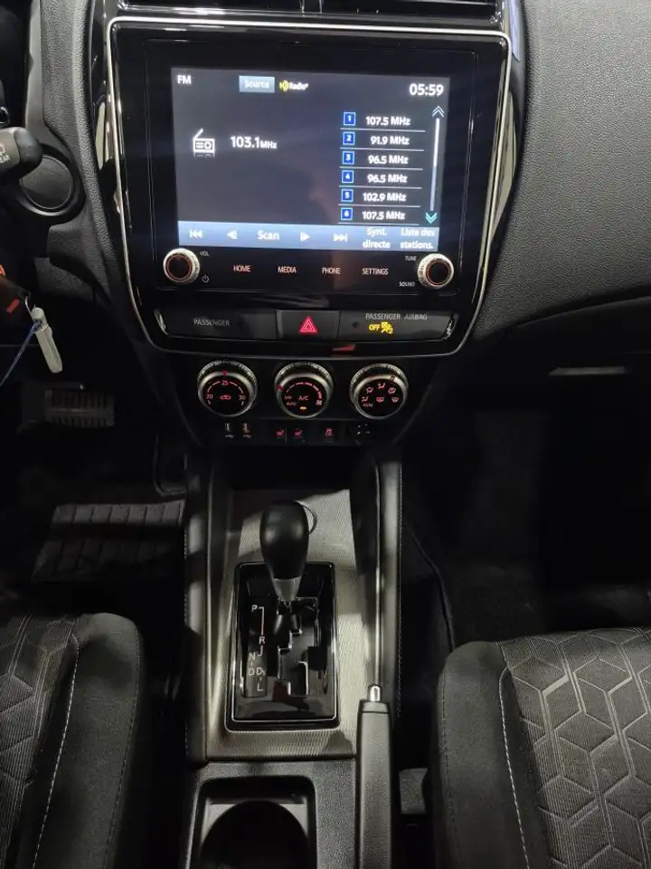 Mitsubishi RVR снимка Mitsubishi RVR