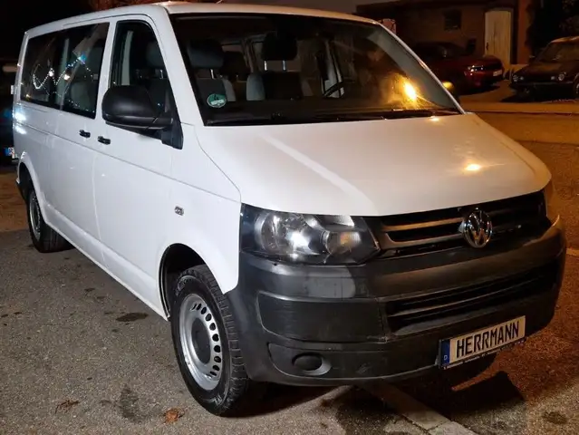 Volkswagen T5 Transporter T5 Bus Transporter Kombi lang Klima 1 Hand