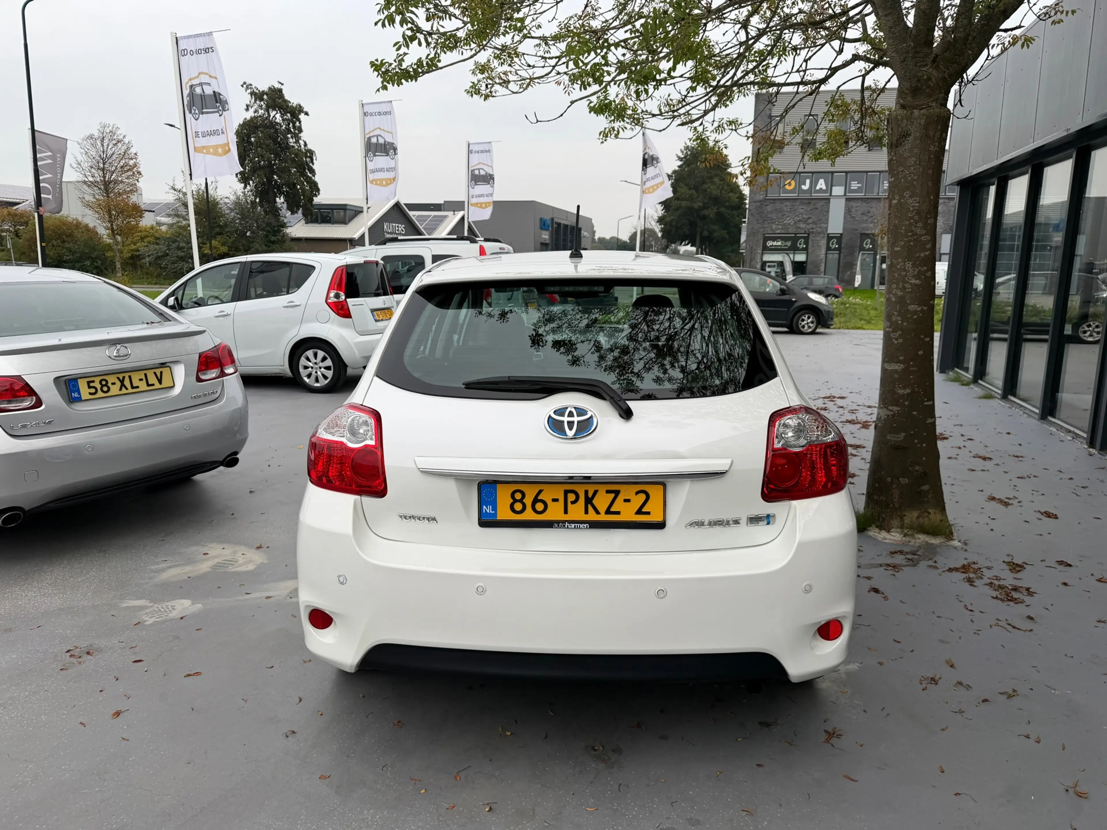 Toyota Auris 1.8 Full Hybrid Executive/ automaat/airco/cruise/n — photo 4