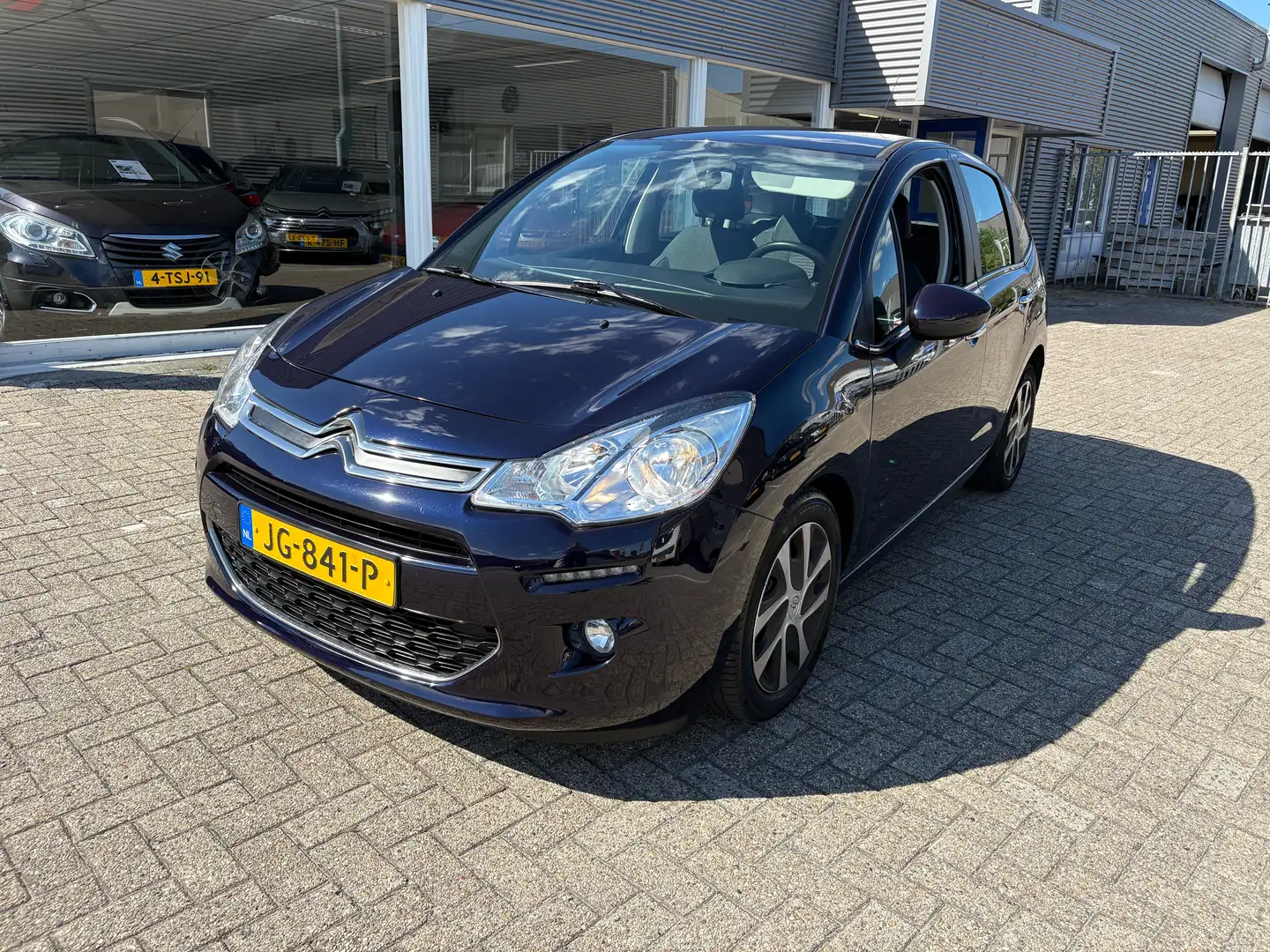 Citroen C3 1.2 PureTech Feel Edition. Blauw - 1