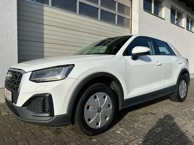 Audi Q2 30 2.0 TDI  LED Scheinwerfer Euro-6d