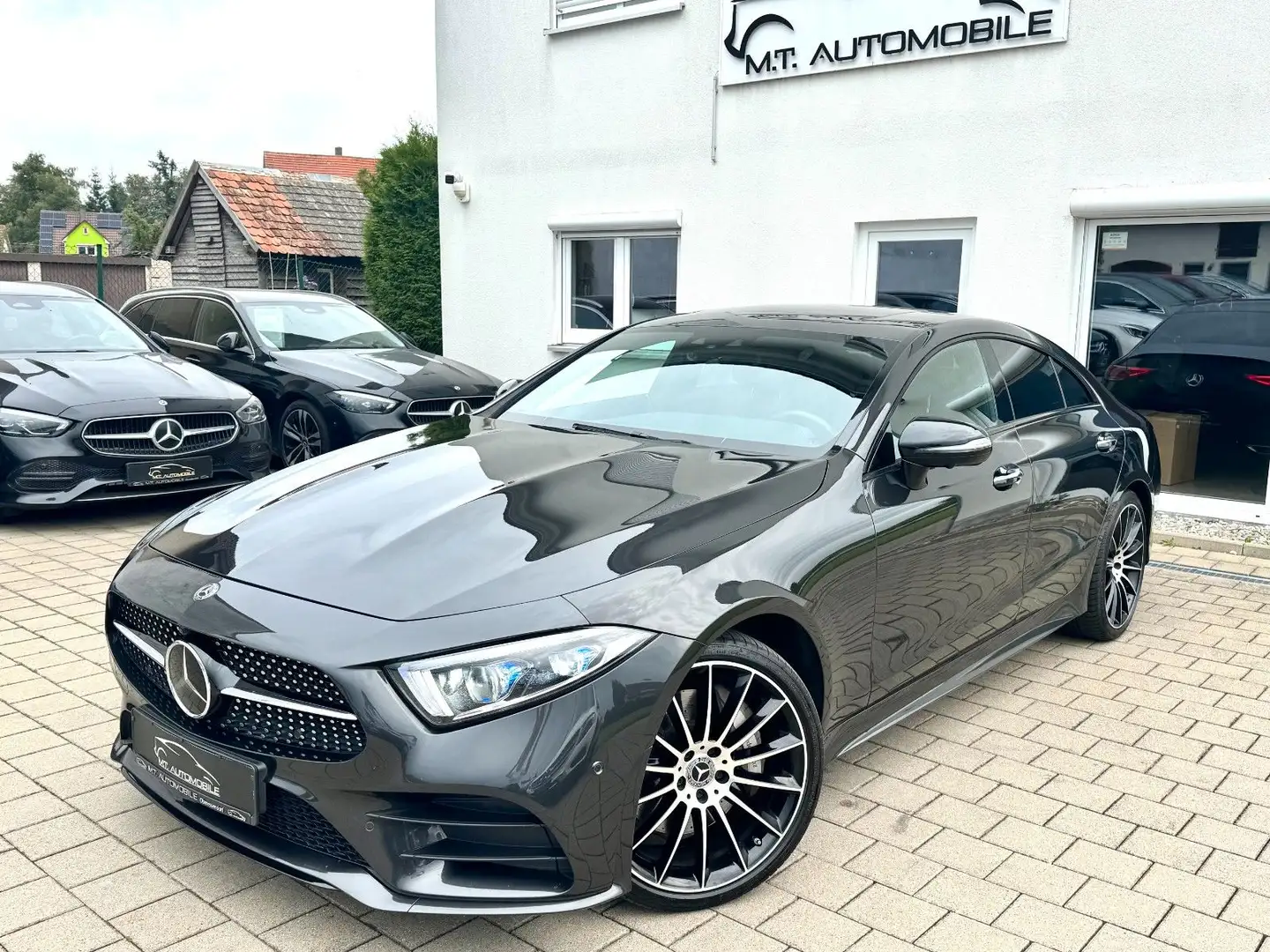 Mercedes-Benz CLS 400 *AMG*4M*AHK*20´*DISTR+*360°KAMERA*BURMEST Grau - 1