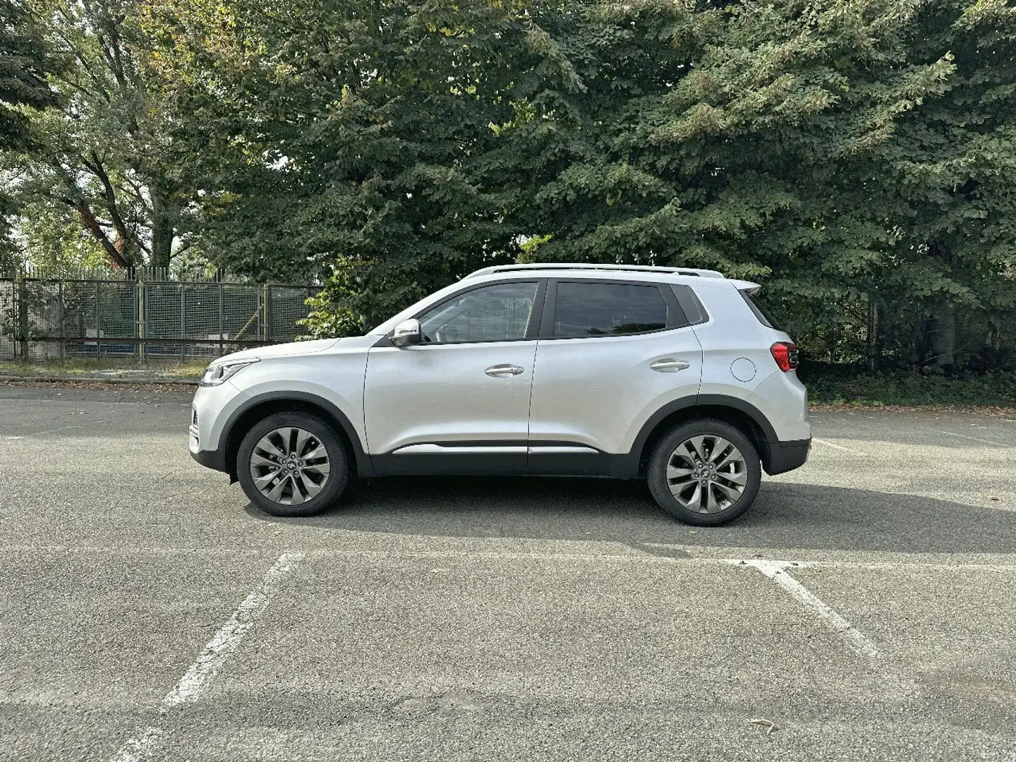 DR Automobiles DR4.0 1.5 GPL Grau - 2
