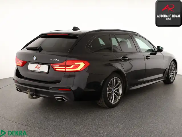 BMW 5 Series view 5