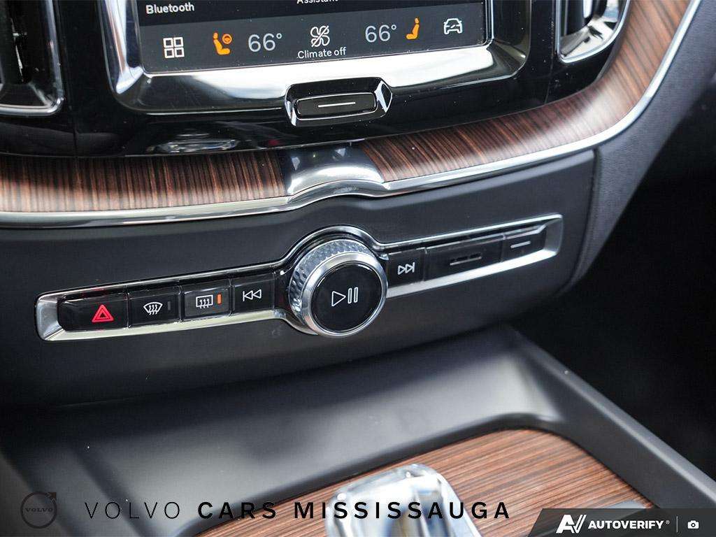 2024 Volvo XC60 Ultimate Dark Certified by Volvo thumb 20