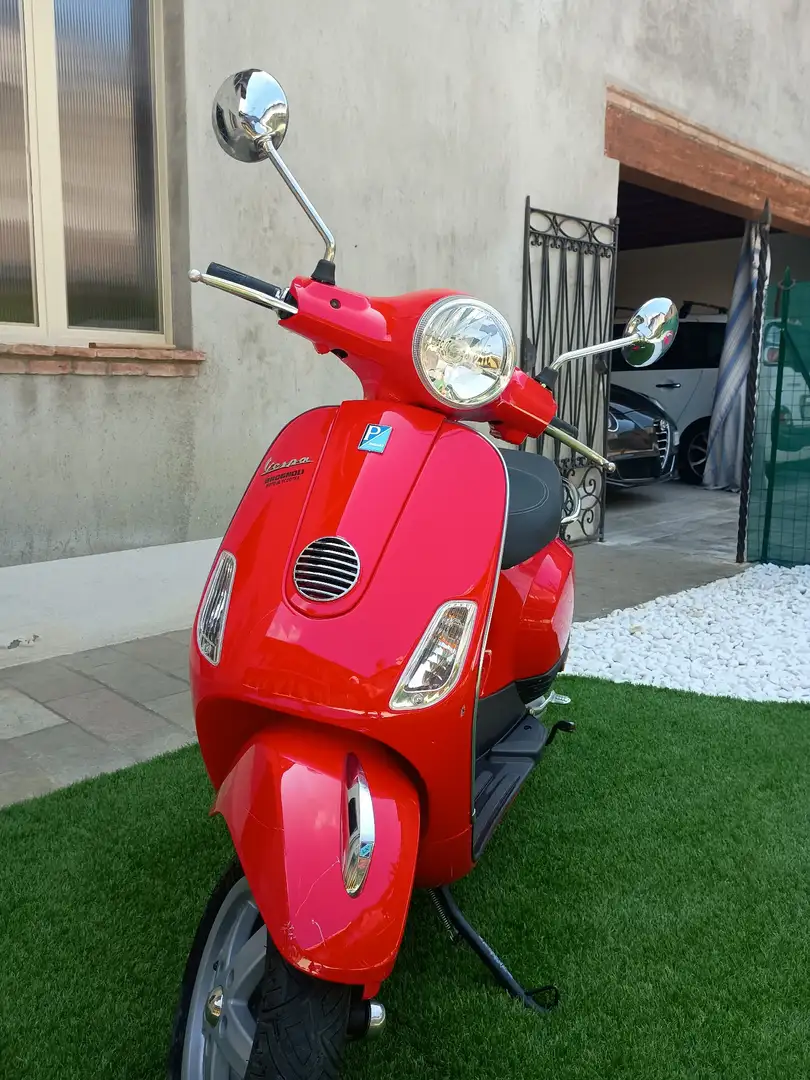 Vespa LX 50 Rood - 2
