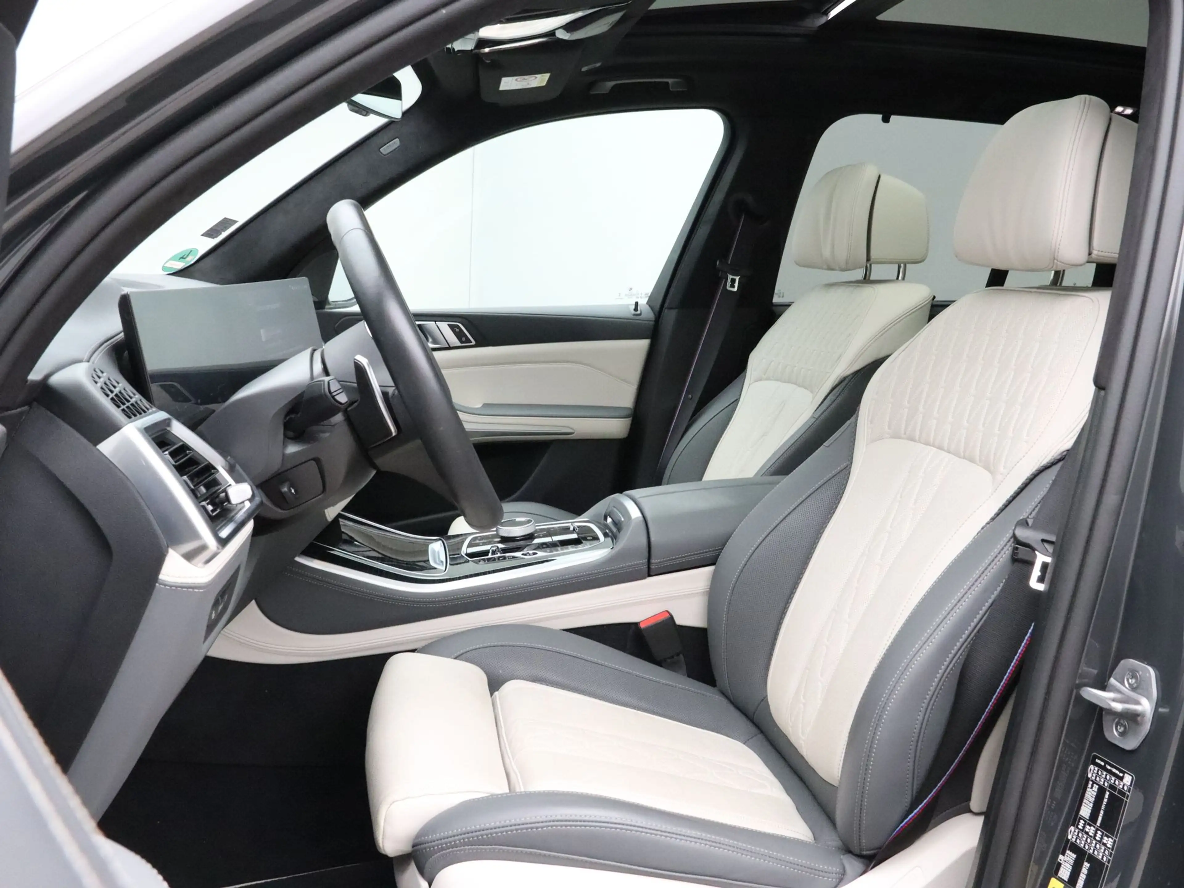 BMW X5 xDrive50e M-Sport Pro | Individual leer | Panorama — photo 12
