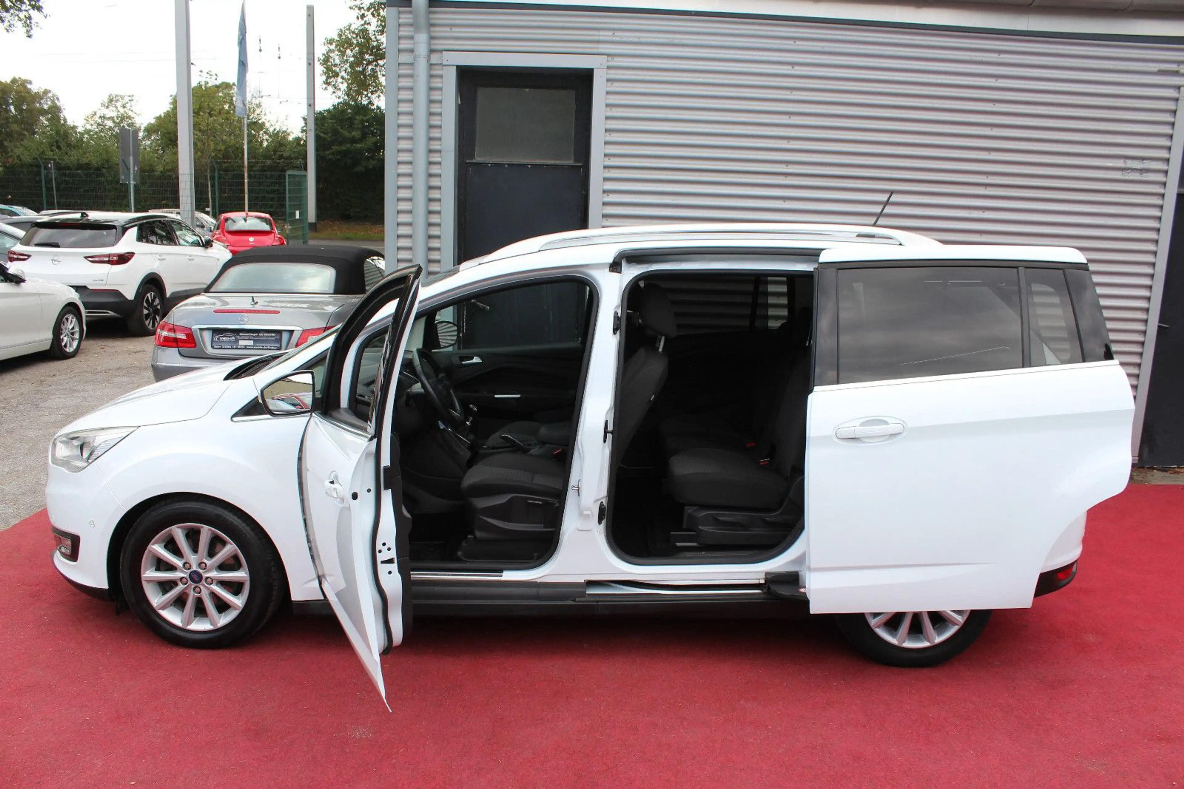 Ford Grand C-Max GRAND C-MAX TITANIUM KLIMA 1.Hd — photo 7