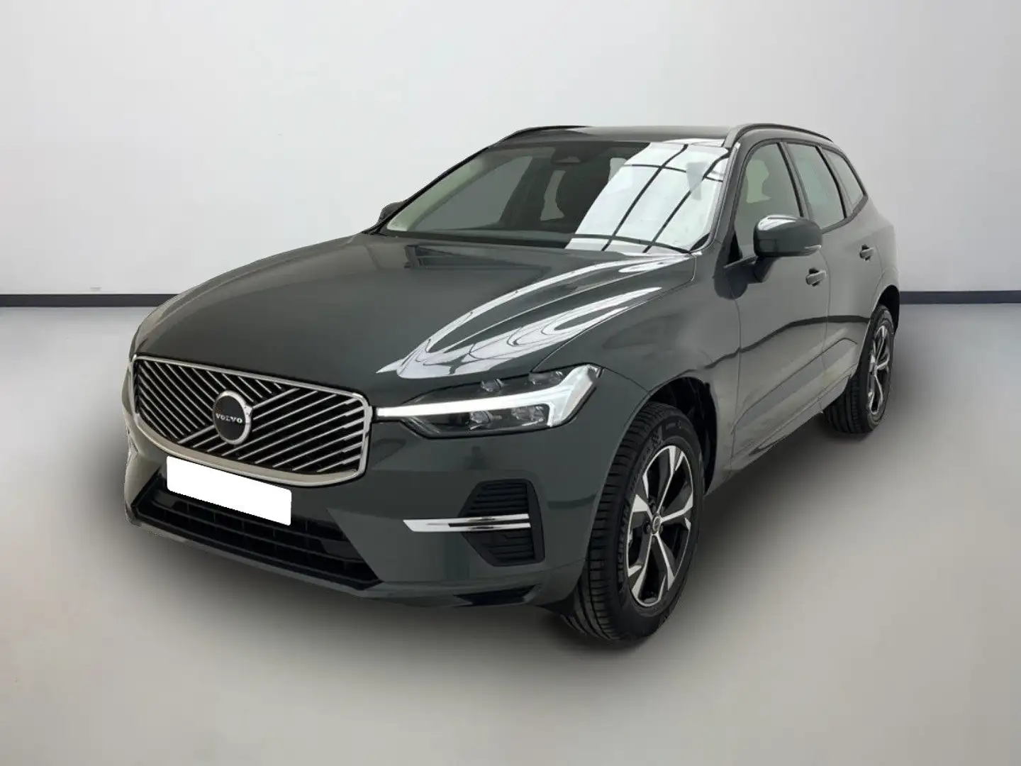 Volvo XC60 2.0 B5 G MHEV Core Auto AWD Vert - 1