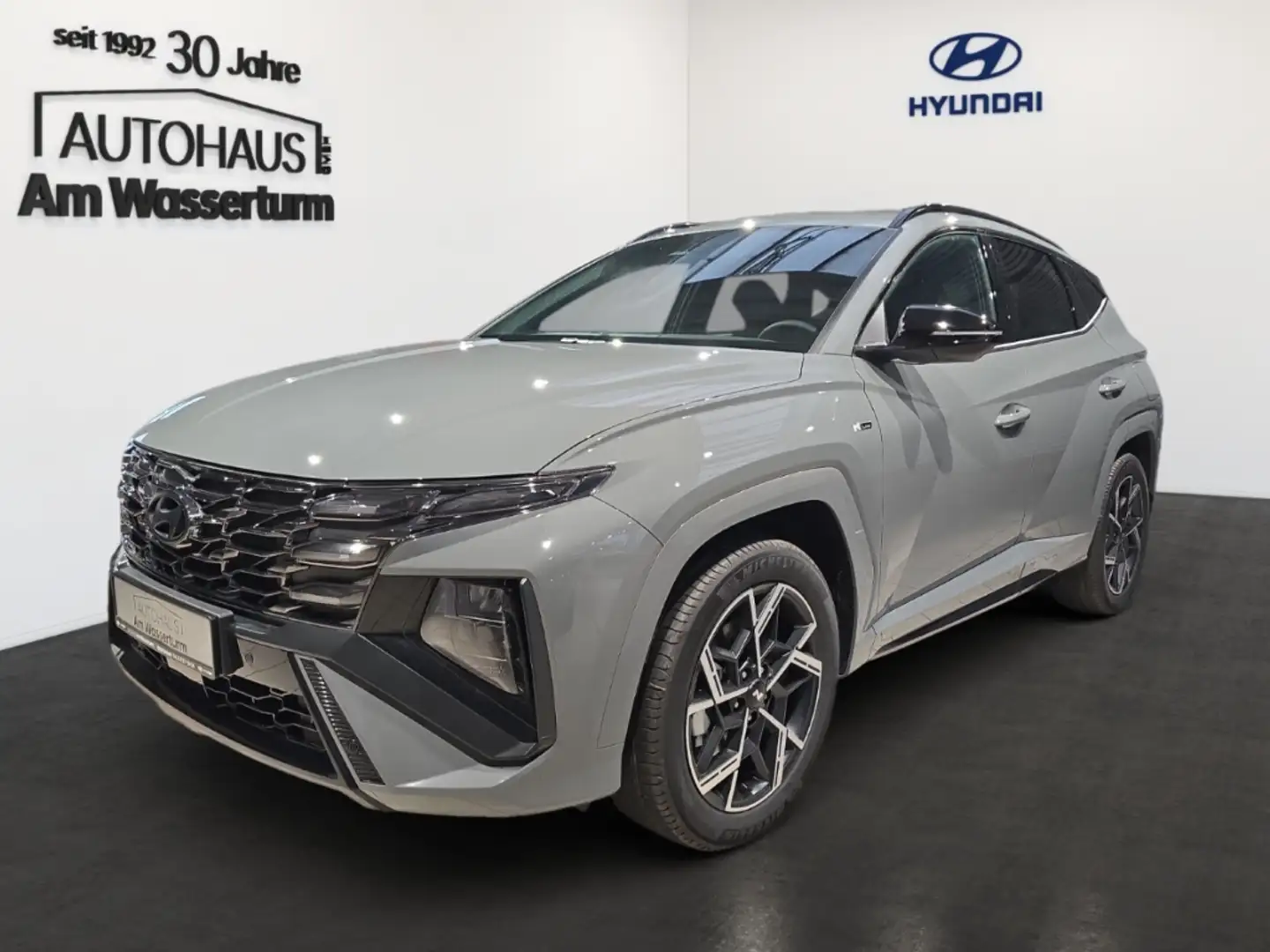 Hyundai TUCSON 1.6 T-GDI (150 PS) 7-DCT 2WD N Line Grau - 1