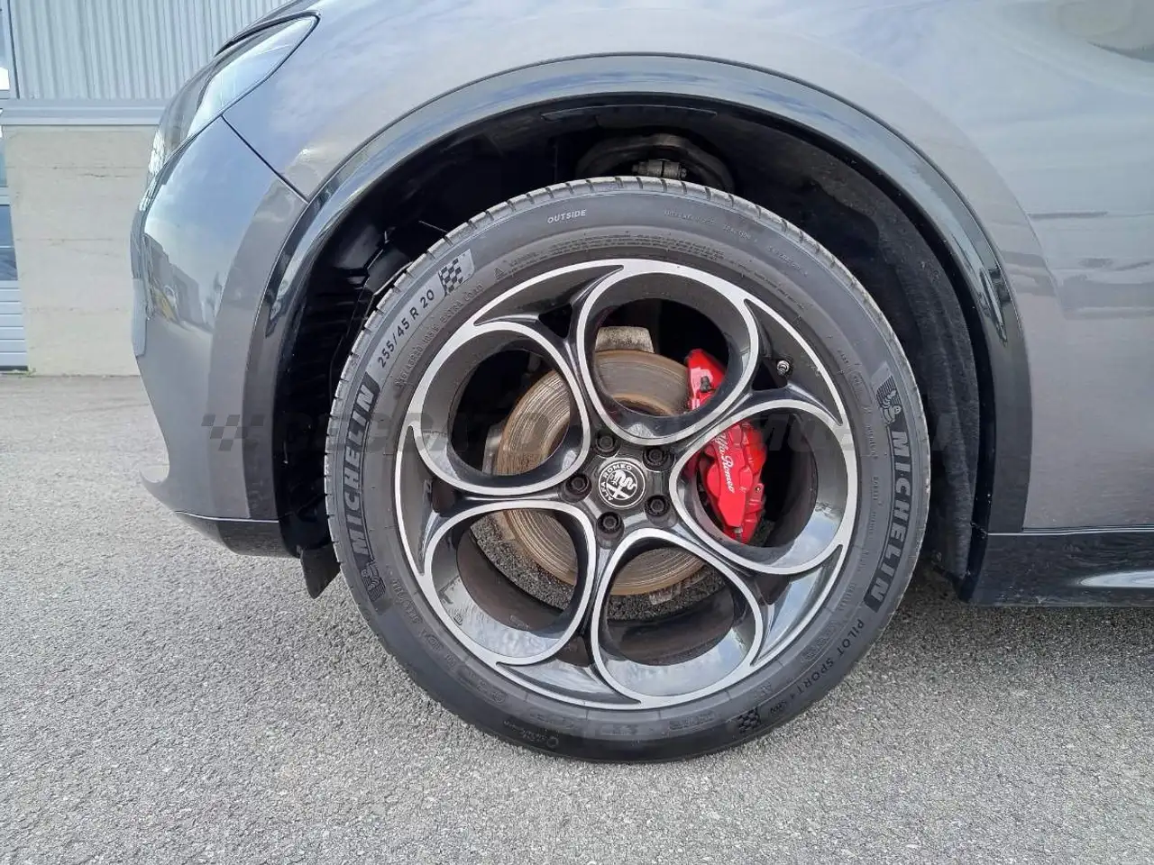 Alfa Romeo Stelvio 2024
