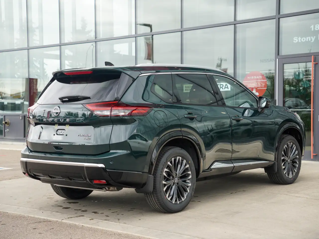 Nissan Rogue снимка Nissan Rogue
