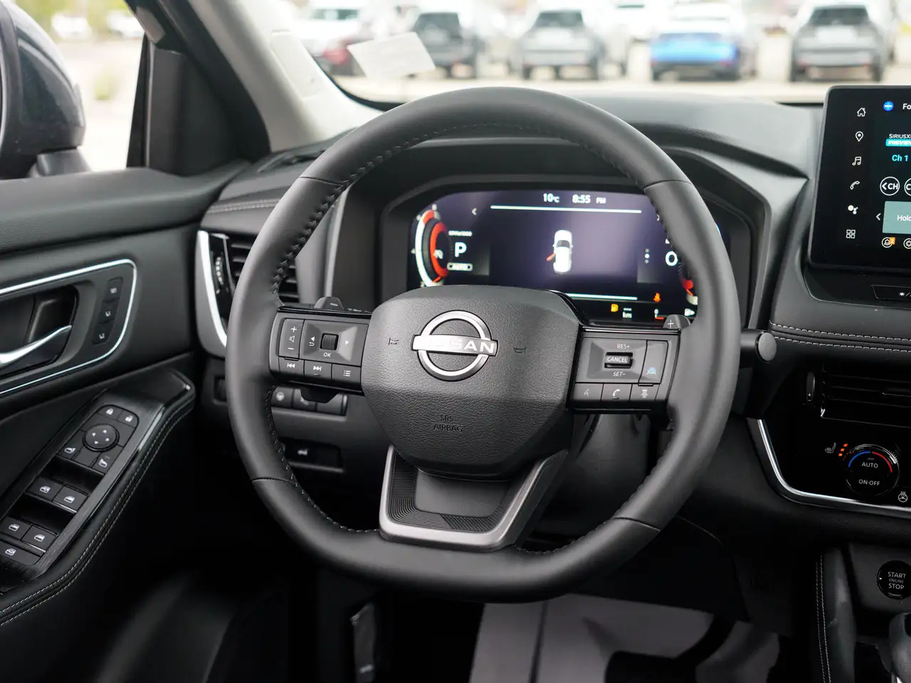 Nissan Rogue снимка Nissan Rogue