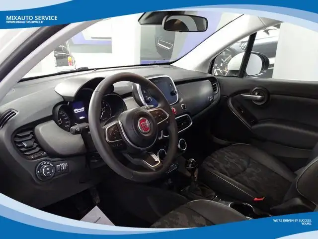 Fiat 500x view 3