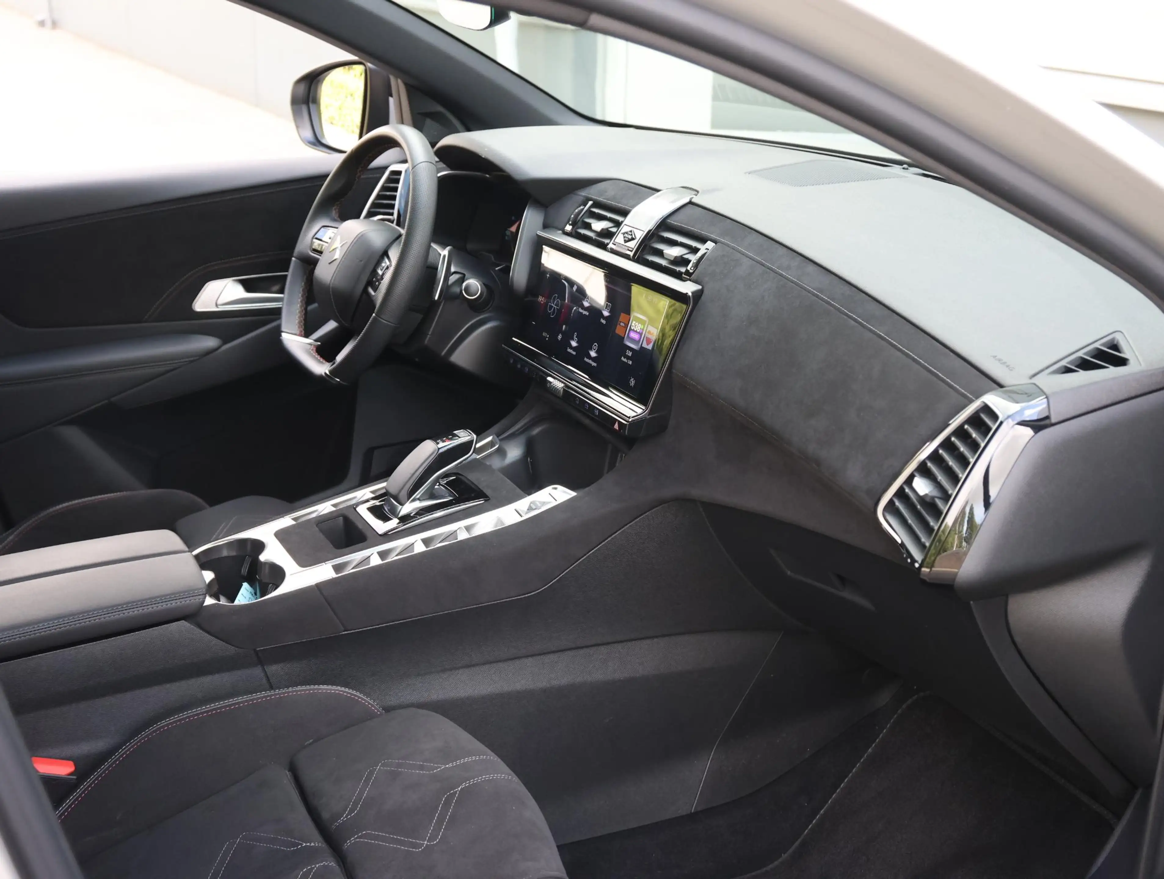 DS Automobiles DS 7 1.6 PHEV 225 Ligne Business | Panoramisch schuif- — photo 10