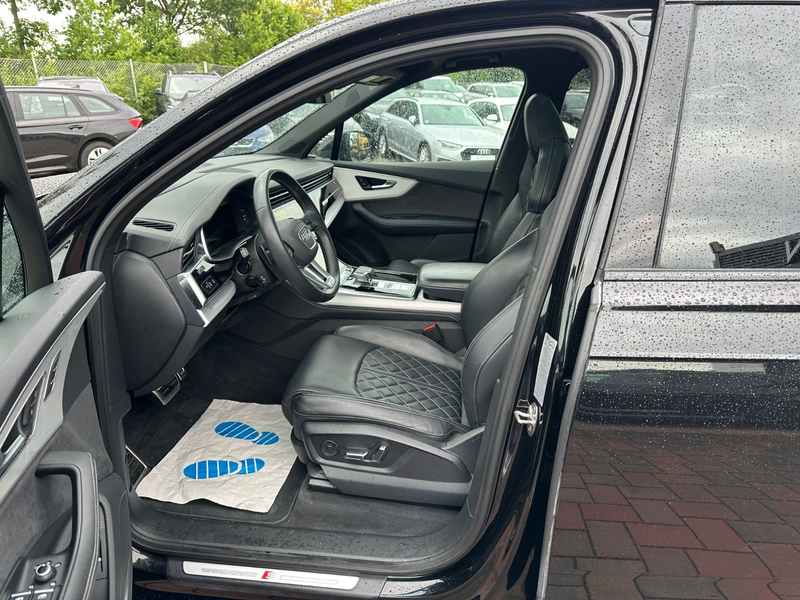 Audi Q7 50 TDI quattro S-Line 7-SITZE*STANDH*PANO*360 — photo 10