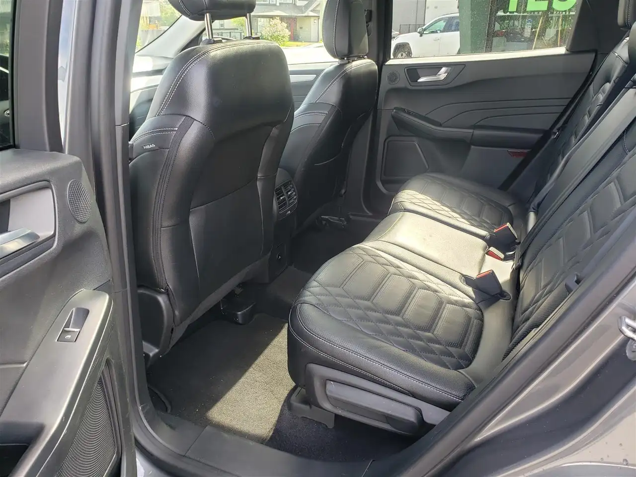 Ford Escape снимка Ford Escape