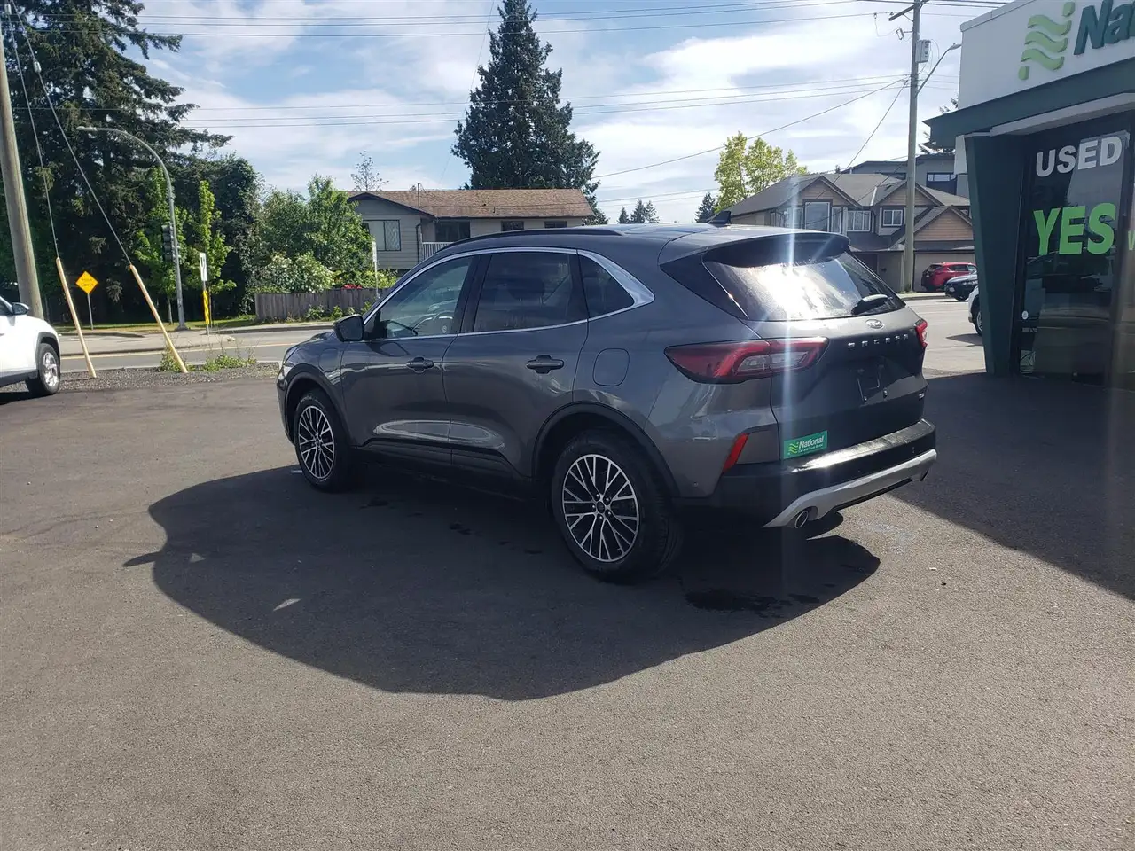 Ford Escape снимка Ford Escape