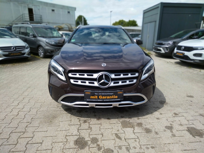 Mercedes-Benz GLA 200 +GARANTIE+CARPLAY+LED+NAVI+SHZ+CAM+PDC — photo 2